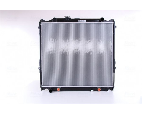 Radiator, engine cooling 647551 Nissens, Image 3