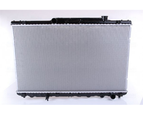 Radiator, engine cooling 64769A Nissens, Image 3
