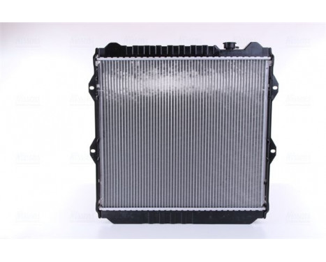 Radiator, engine cooling 64847 Nissens, Image 4