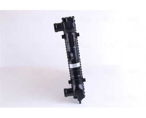 Radiator, engine cooling 651741 Nissens, Image 5