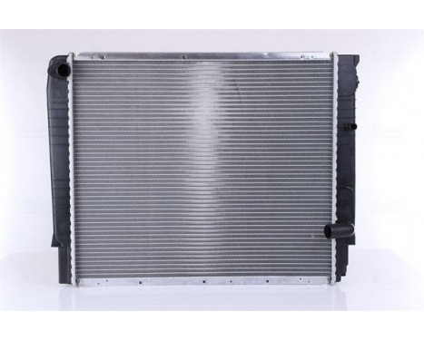 Radiator, engine cooling 65528A Nissens, Image 3