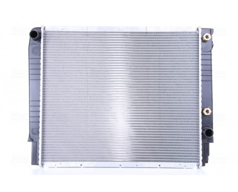 Radiator, engine cooling 65530A Nissens, Image 3