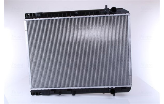Radiator, engine cooling 666230 Nissens, Image 2