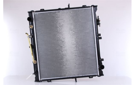 Radiator, engine cooling 66643 Nissens, Image 3
