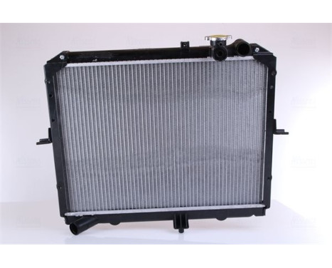 Radiator, engine cooling 66646 Nissens, Image 3