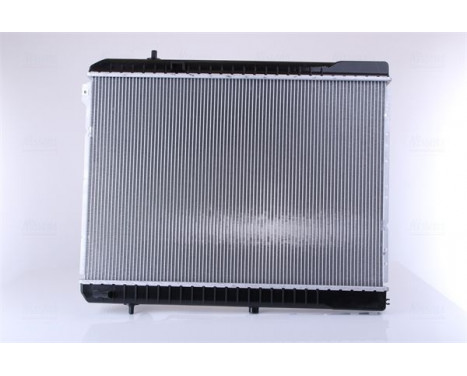 Radiator, engine cooling 66759 Nissens, Image 4