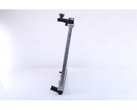 Radiator, engine cooling 66766 Nissens, Image 5