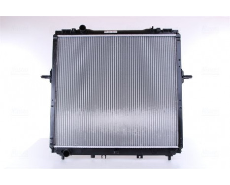 Radiator, engine cooling 66768 Nissens, Image 2