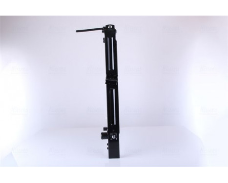 Radiator, engine cooling 66779 Nissens, Image 4