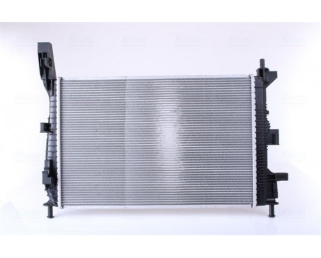 Radiator, engine cooling 66860 Nissens, Image 3