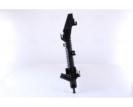 Radiator, engine cooling 66860 Nissens, Image 4