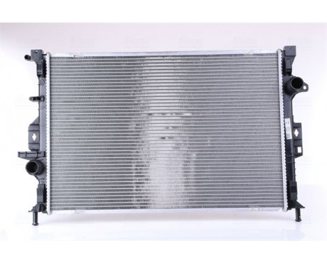 Radiator, engine cooling 66863 Nissens, Image 2