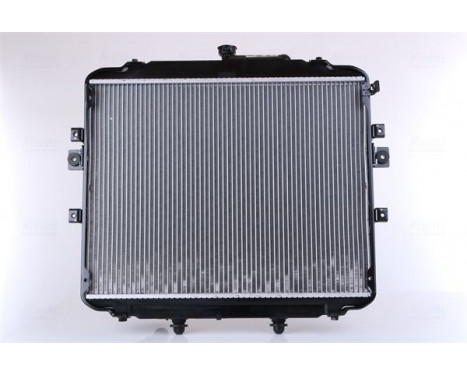Radiator, engine cooling 66996 Nissens, Image 4