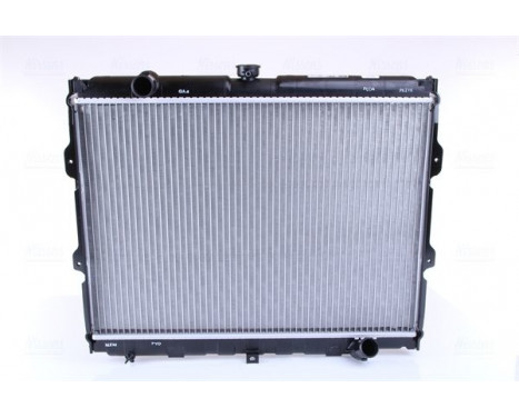 Radiator, engine cooling 67046 Nissens, Image 2