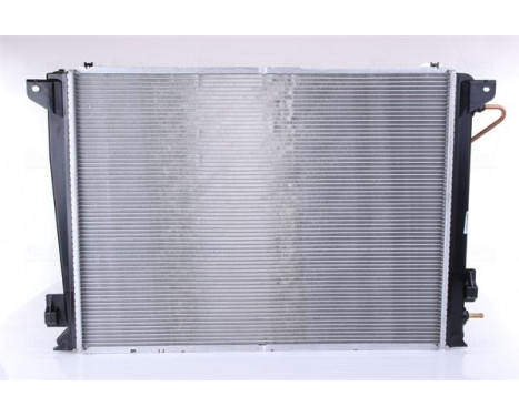 Radiator, engine cooling 67069 Nissens, Image 4