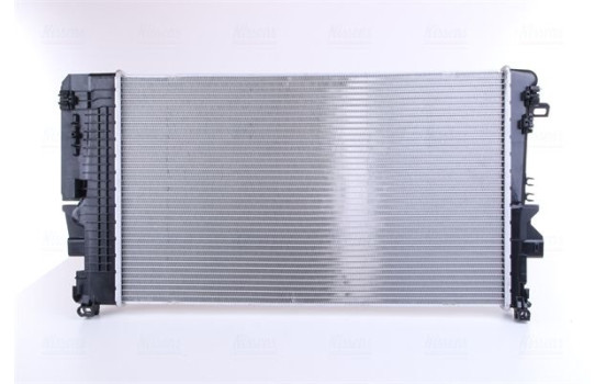 Radiator, engine cooling 67174 Nissens, Image 4