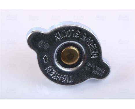 Radiator, engine cooling 67350A Nissens, Image 7