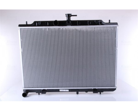 Radiator, engine cooling 67366 Nissens, Image 2