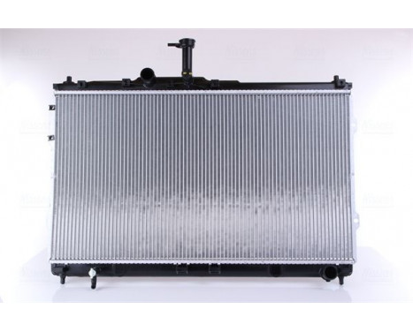 Radiator, engine cooling 67472 Nissens, Image 3