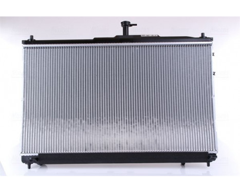 Radiator, engine cooling 67472 Nissens, Image 4