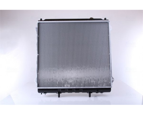 Radiator, engine cooling 67482 Nissens, Image 4