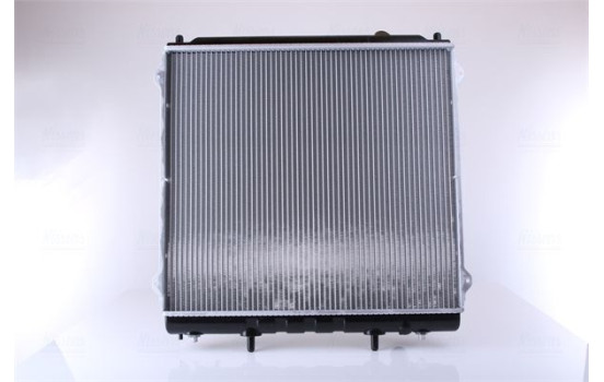 Radiator, engine cooling 67482 Nissens, Image 4