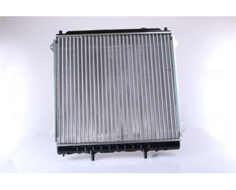 Radiator, engine cooling 67483 Nissens, Image 4