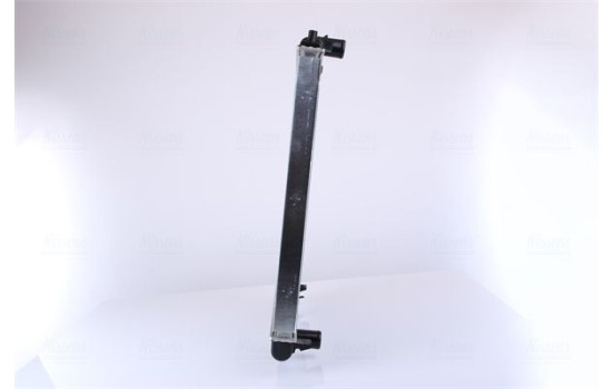 Radiator, engine cooling 67483 Nissens, Image 5