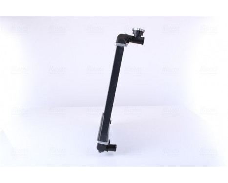 Radiator, engine cooling 67500A Nissens, Image 6