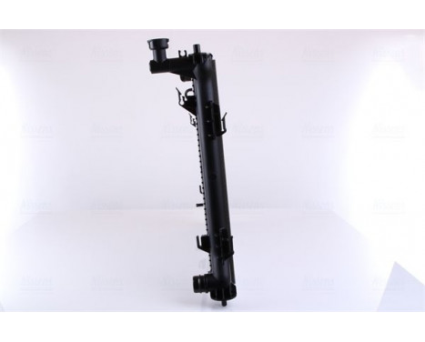 Radiator, engine cooling 675053 Nissens, Image 4