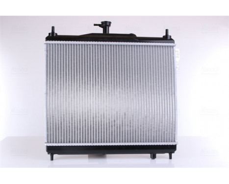 Radiator, engine cooling 67512 Nissens, Image 4