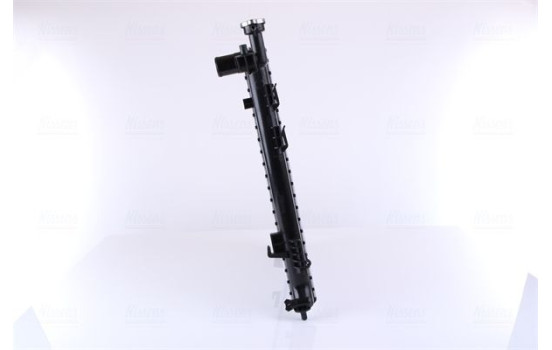 Radiator, engine cooling 67517 Nissens, Image 5