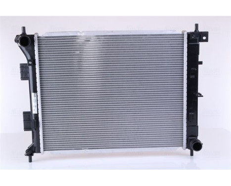 Radiator, engine cooling 67607 Nissens, Image 3