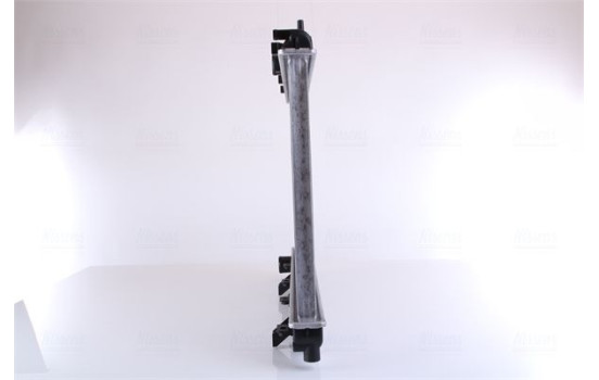 Radiator, engine cooling 67736 Nissens, Image 4