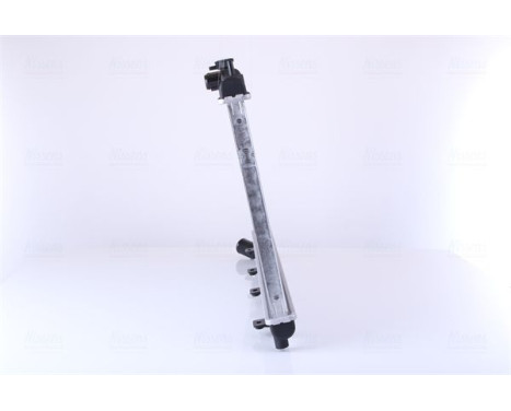 Radiator, engine cooling 67737 Nissens, Image 4