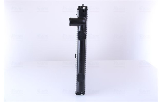 Radiator, engine cooling 67740 Nissens, Image 4