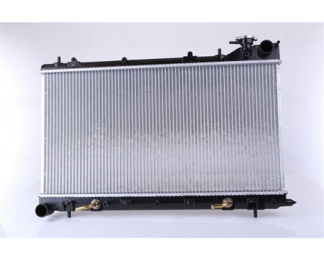 Radiator, engine cooling 67747 Nissens, Image 2