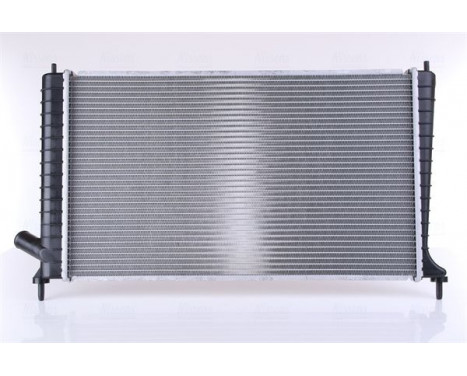 Radiator, engine cooling 68001A Nissens, Image 3