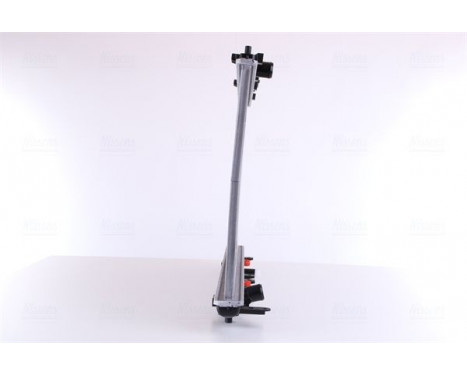 Radiator, engine cooling 68096 Nissens, Image 4