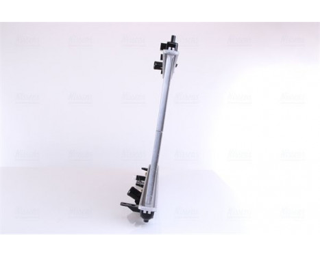 Radiator, engine cooling 681374 Nissens, Image 4