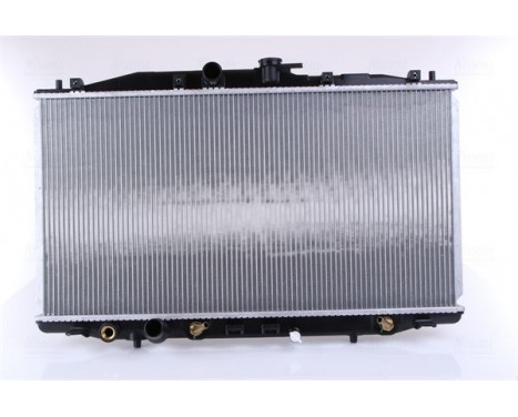 Radiator, engine cooling 68152 Nissens, Image 2