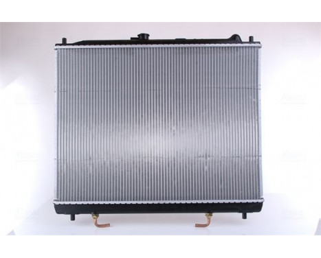 Radiator, engine cooling 68181A Nissens, Image 4