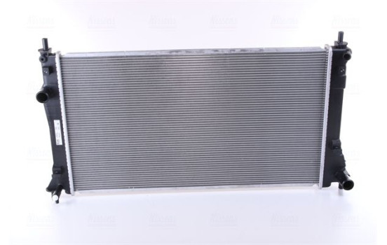 Radiator, engine cooling 68528 Nissens, Image 2