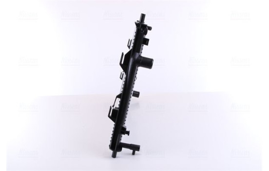 Radiator, engine cooling 68528 Nissens, Image 5