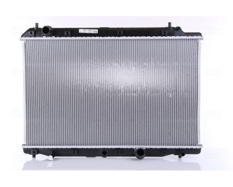 Radiator, engine cooling 68602A Nissens, Image 3