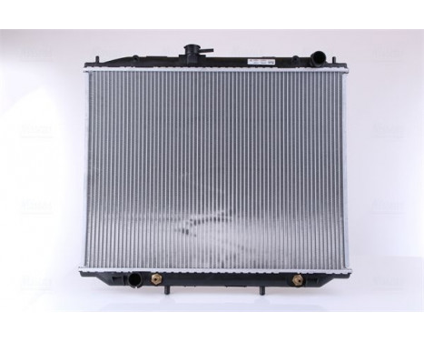 Radiator, engine cooling 68709A Nissens, Image 3