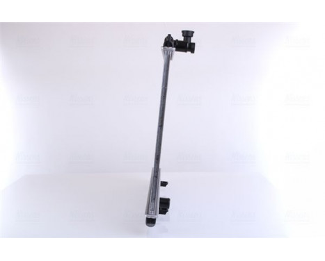 Radiator, engine cooling 68724 Nissens, Image 6