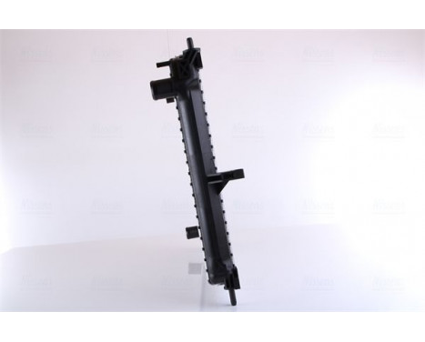 Radiator, engine cooling 68731 Nissens, Image 5