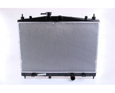 Radiator, engine cooling 68735 Nissens, Image 2