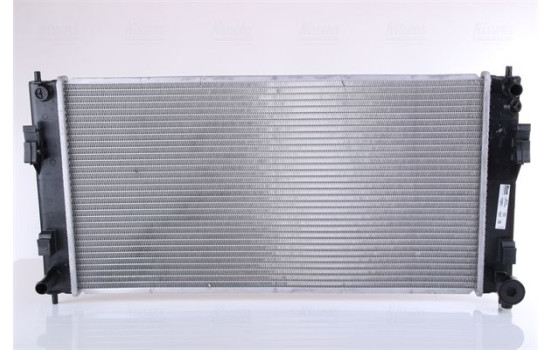 Radiator, engine cooling 68737 Nissens, Image 2